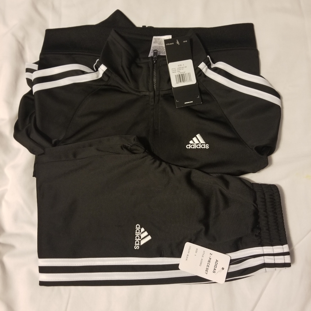 NWT Adidas Tracksuit Size 5 Color Black/White - Picture 3 of 12